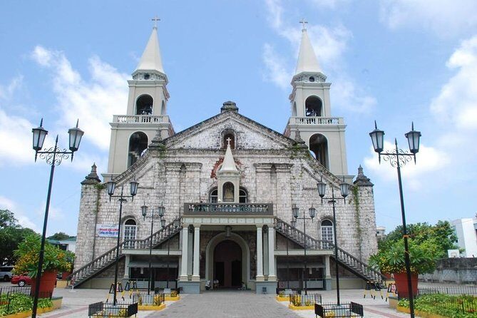 Iloilo City Tour (Garin Farm, Molo Mansion/Church, Vanishing Mansion) - FAQ
