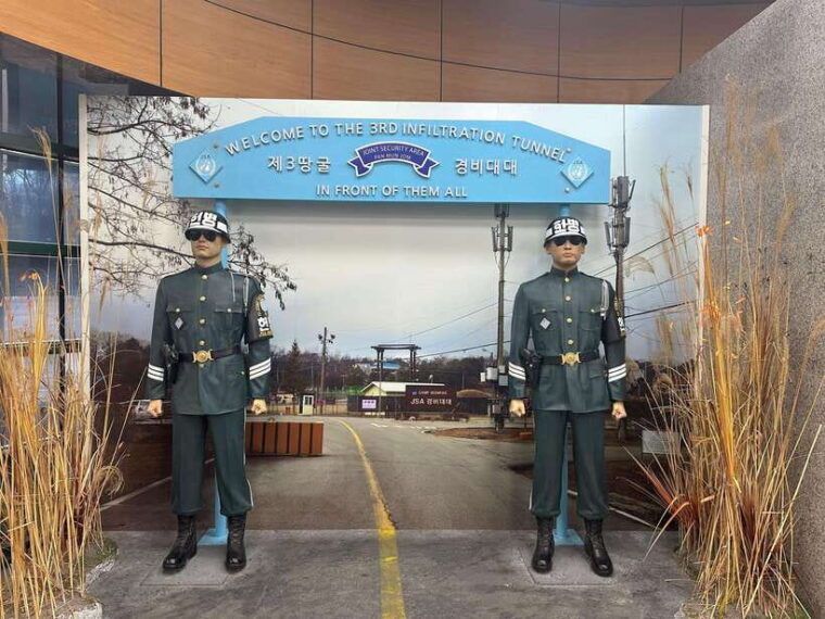 imjingak-dmz-3rd-tunnel-and-gyeonggi-province-private-tour