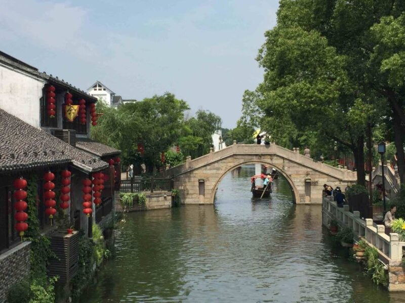 immerse-in-suzhou-tongli-private-day-trip