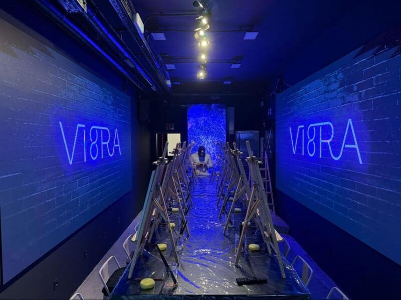 immersive-art-experience-with-unlimited-wine