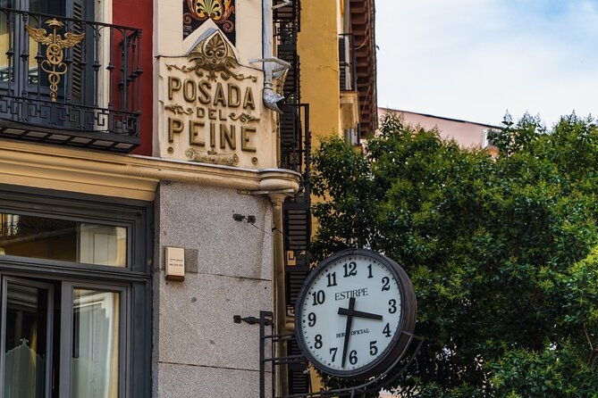 imperial-madrid-private-journey-through-the-austrias