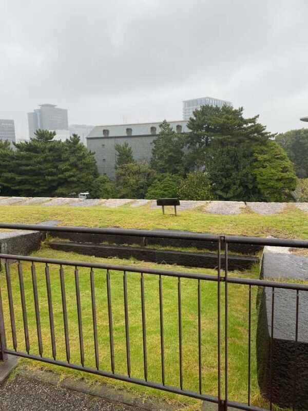 Imperial Palace Walking Tour:The Shoguns,the Imperial Family - FAQs