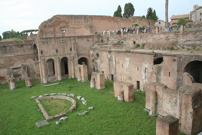 imperial-rome-including-colosseum-with-roman-forum-and-palatine-hill-tour