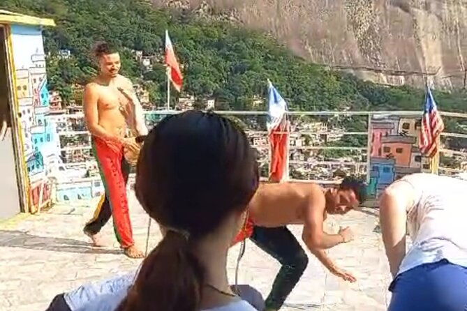 in-favela-all-day-long