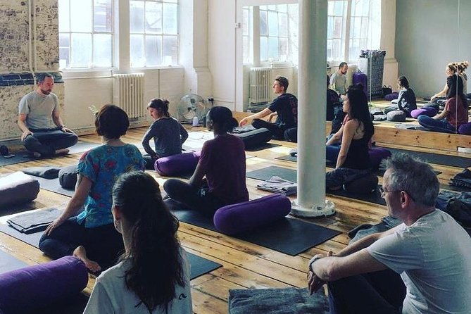 in-person-meditation-class