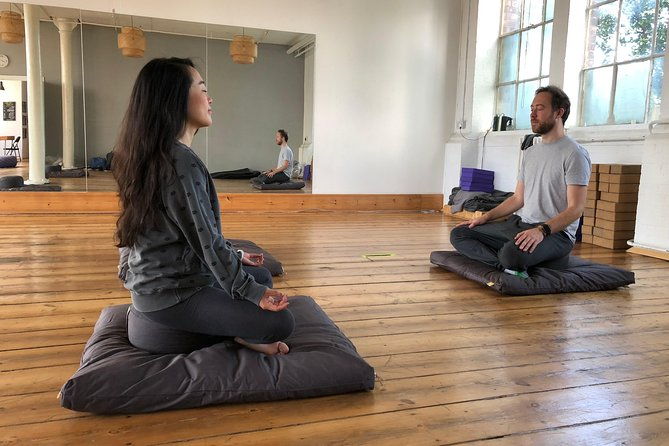 in-person-meditation-class