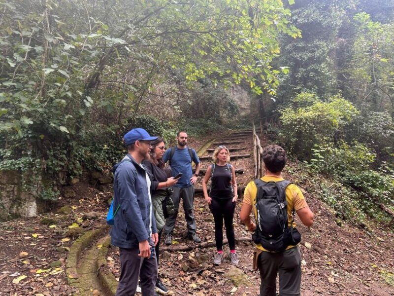 in-the-footstep-of-the-etruscans-hike-wine-tasting