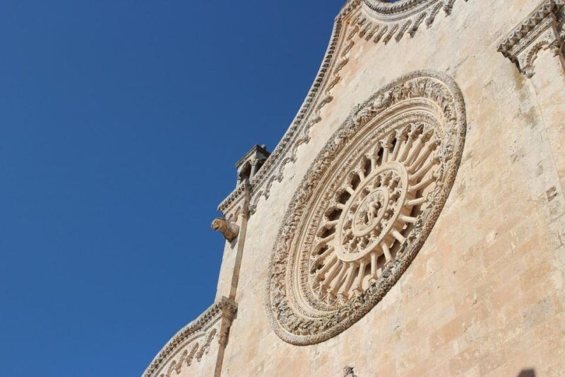 in-the-white-of-ostuni