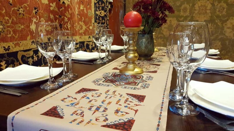 In Yerevan: Discover the Artistry of Armenian Carpet Weaving - Exploring the Tour: A Closer Look at Each Stop