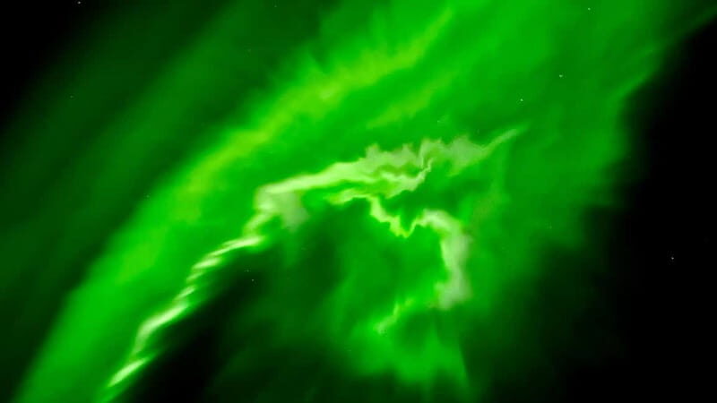 Inari/Ivalo: Aurora Hunting Tour by Car with Warm Drinks - Discovering the Aurora Hunting Experience in Lapland