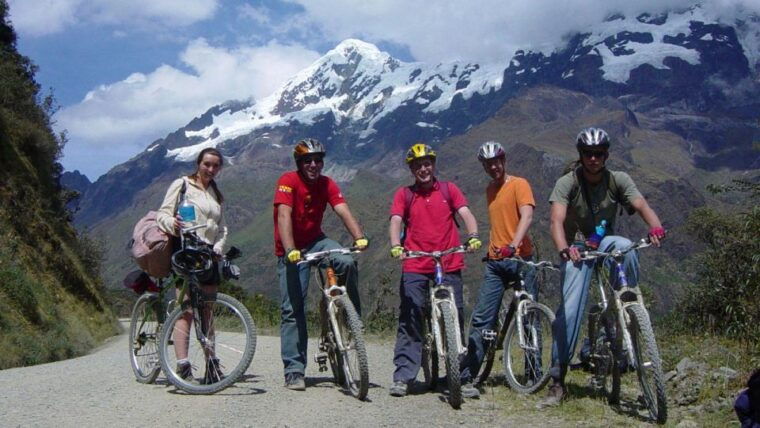 inca-jungle-trek-to-machu-picchu-4-days-rafting-and-zipline