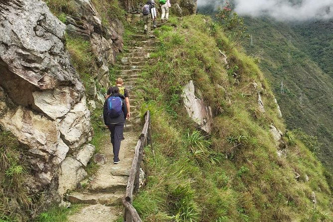 inca-trail-hike-to-machupicchu-full-day
