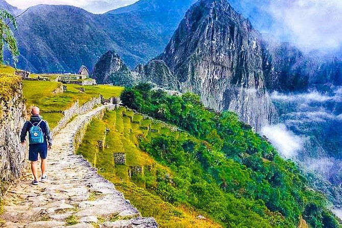 inca-trail-to-machu-picchu-04-days