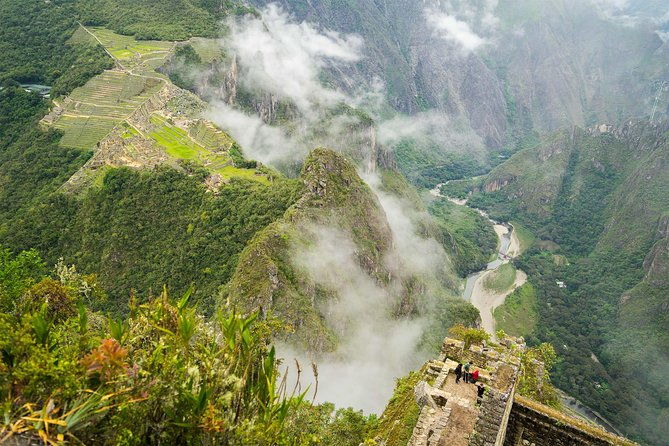inca-trail-trek-to-machu-picchu-2-days-small-group-or-private