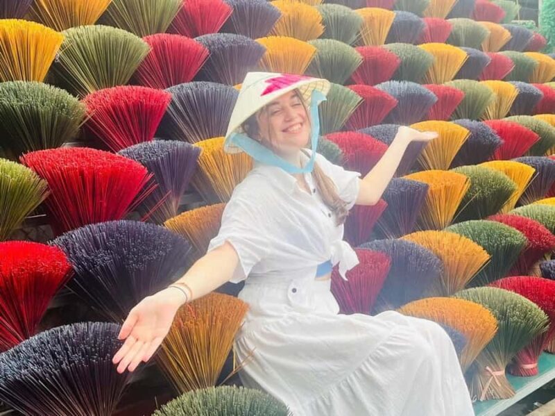 Incense Village, Hat/Lacquer/Pottery/Silk-Group/Private Trip - Conical Hat Making in Chuong Village