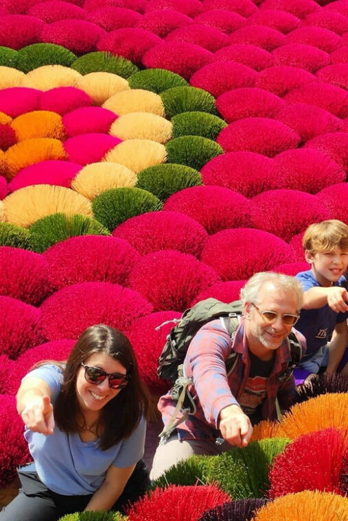 incense-village-perfume-pagoda-full-day-private-tour