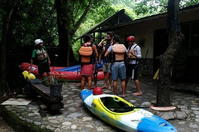 incredible-rafting-in-rio-cangrejal