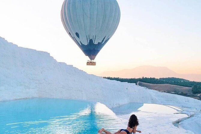 independent-pamukkale-tour-from-kusadasi-with-hot-air-balloon