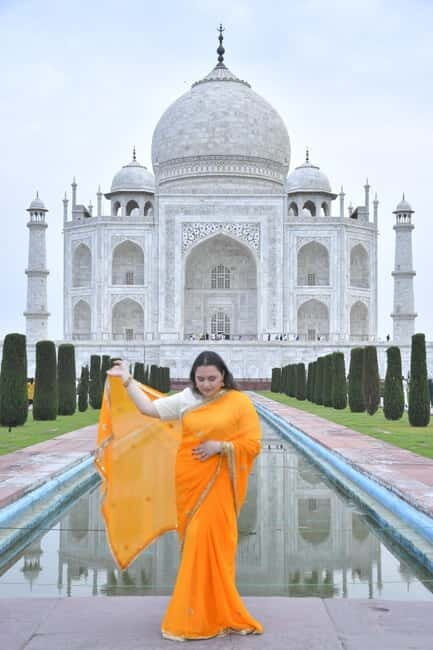 India: Premier High Value Taj Mahal Tickets with Transfers - Key Points