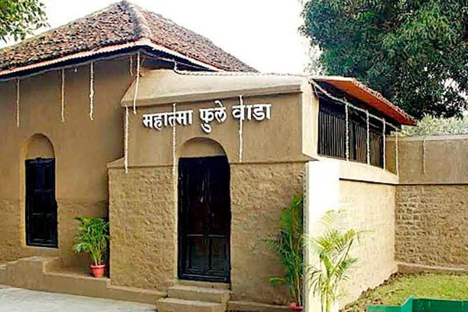 India's Independence Movement over a day tour in Pune - What Makes This Tour Stand Out