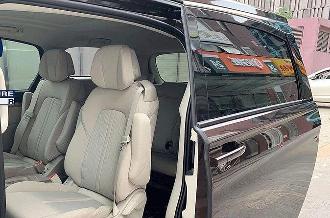 Indira Gandhi International Airport Chauffeur Service - Is This Service Right for You?