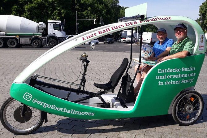 individual-city-tour-rickshaw-sightseeing-in-berlin