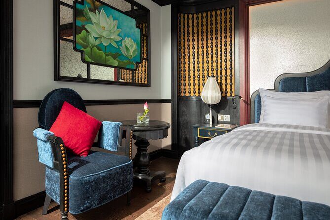 Indochina Cruise 3-day Explore Halong and Lan Ha Bay from Hanoi - Key Points