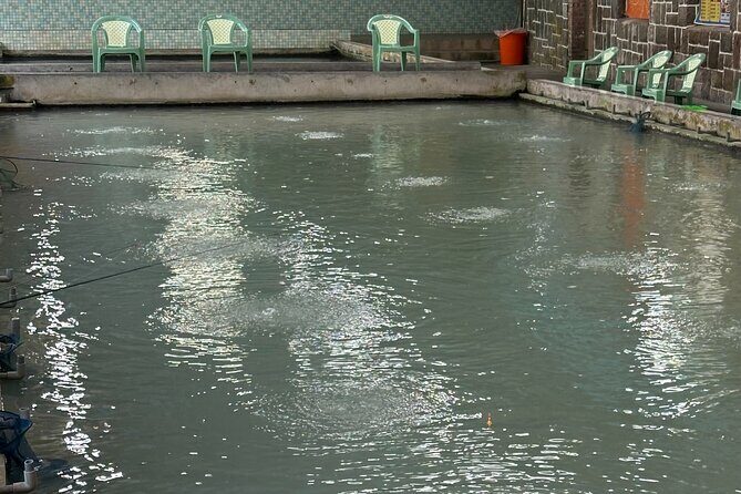 Indoor Shrimp Fishing Experience and National Palace Museum - Authentic Experiences and Practical Tips