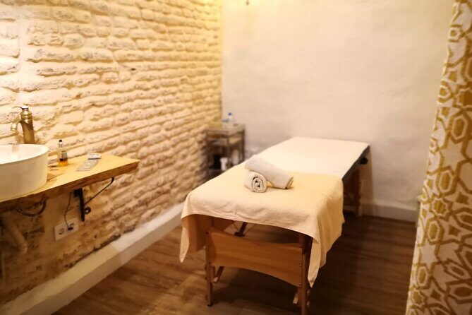 Infinite Space Massages - A Relaxation Oasis in the Heart of Seville