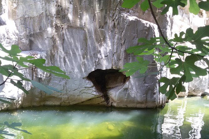 inflatable-boat-excursion-gole-di-tiberio-on-the-madonie-near-cefalu