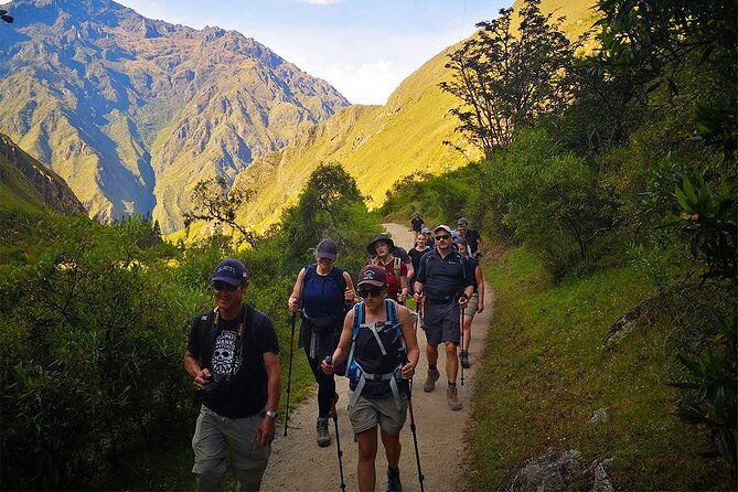 inka-jungle-trek-to-machu-picchu-4-days-3-nights