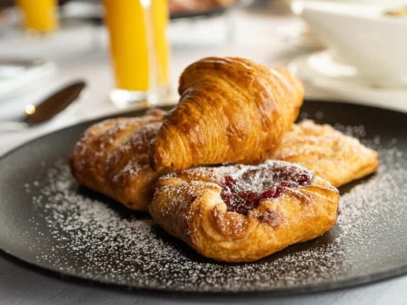 Innsbruck: Breakfast with Prosecco and Panoramic Views - Key Points