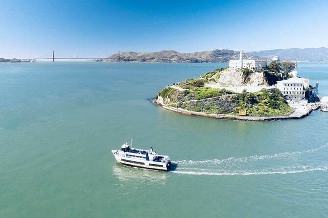 inside-alcatraz-prison-and-under-the-golden-gate-bridge