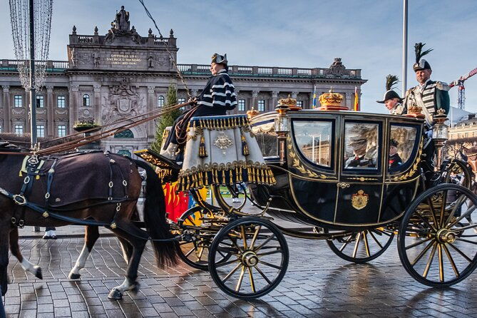 inside-the-crown-stockholm-royal-palace-private-guided-tour