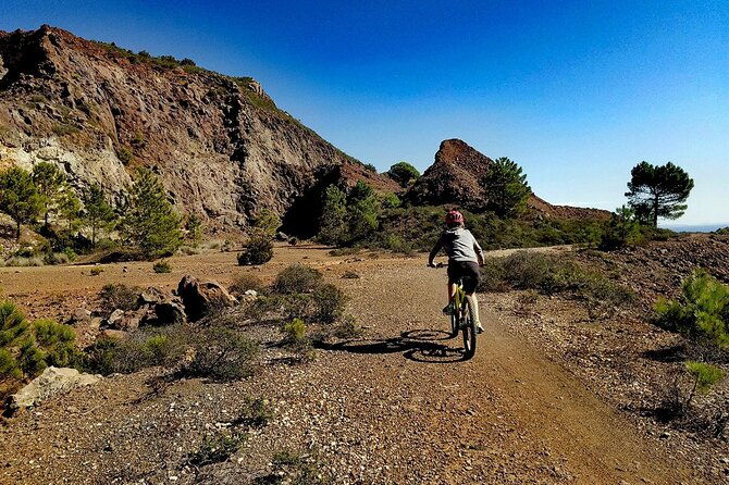 inside-the-ginevro-mines-on-the-island-of-elba-with-e-bike
