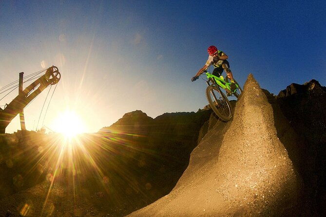 inside-the-ginevro-mines-on-the-island-of-elba-with-e-bike