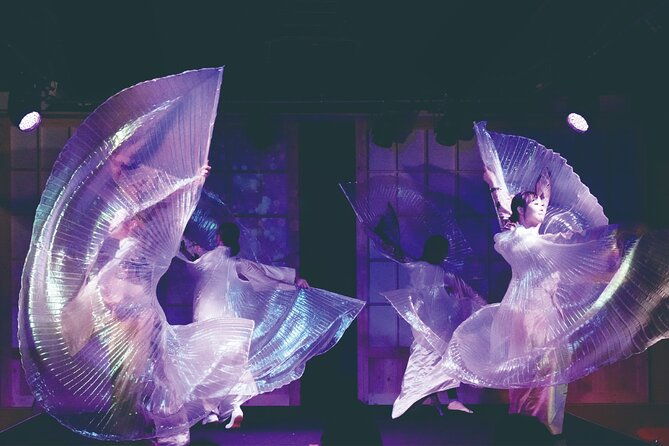 inside-the-tokyo-tower-enjoy-traditional-japanese-music-dance