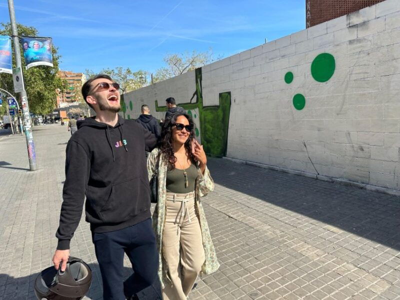 insider-street-art-tour-with-exclusive-studio-visit