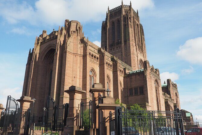 Inspirational Women Liverpool Past-Present History Tour - monthly - Key Points