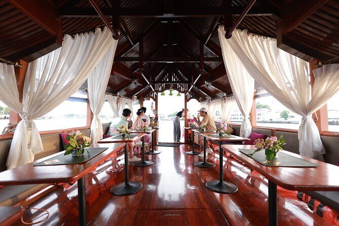 Instagram Photo Tour with Wat Arun and River Cruise - FAQ