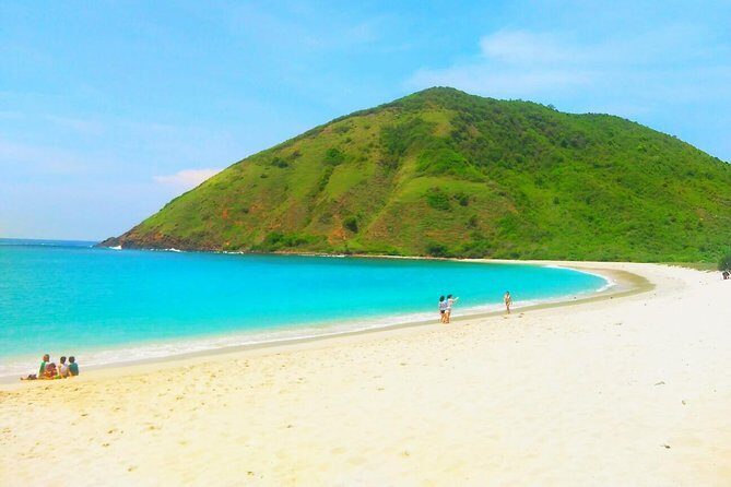 Instagramable Beach Hopping Trip - What Is the Instagramable Beach Hopping Trip?