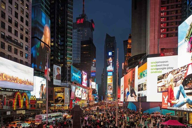 interactive-mystery-hunt-by-empire-state-building-in-nyc