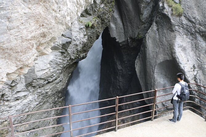 interlaken-full-day-highlights-tour-with-a-local-by-private-car