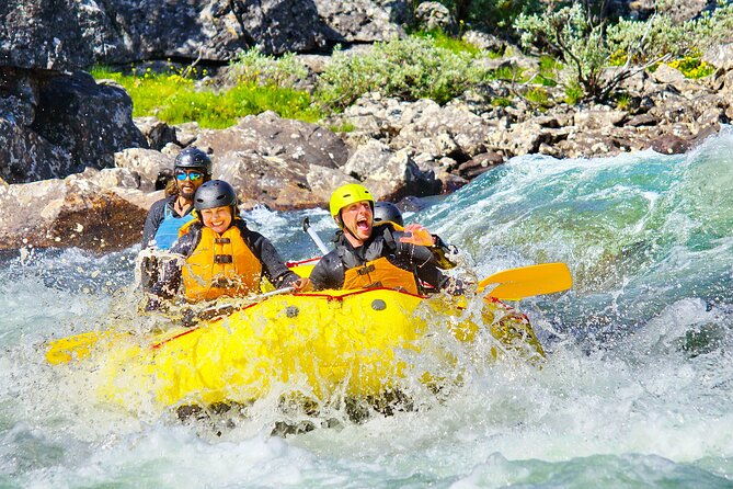 intermediate-difficulty-level-rafting-experience-in-dagali-4