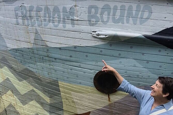 International Street Art Walking Tour, Brisbane - Transportation, Group Size, and Practical Details