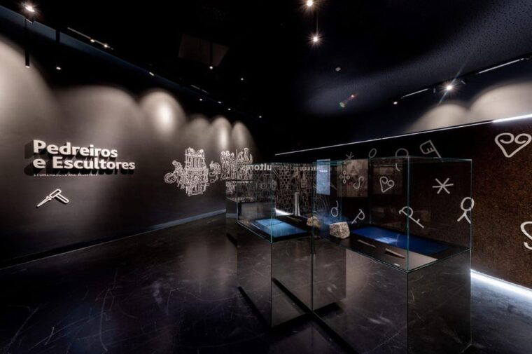 interpretation-centre-of-romanesque-sculpture-guided-tour