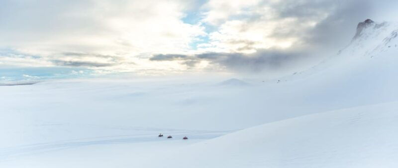 into-the-glacier-snowmobile-langjokull-ice-tunnel-combo