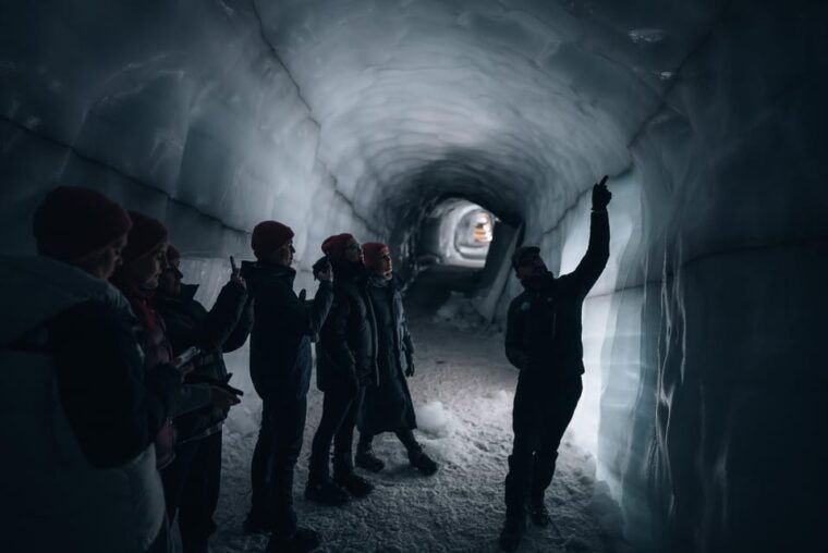 into-the-glacier-snowmobile-langjokull-ice-tunnel-combo