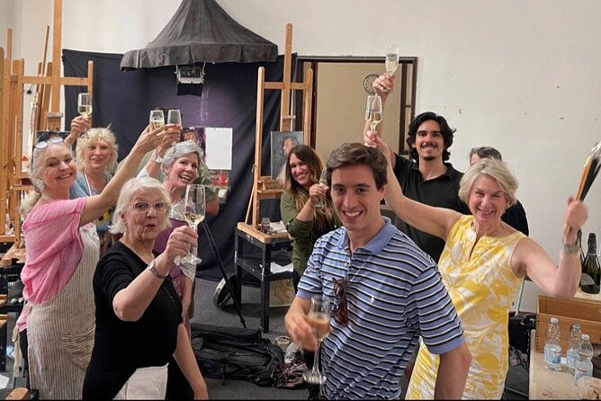 introduction-to-sculpture-in-clay-class-at-the-florence-studio