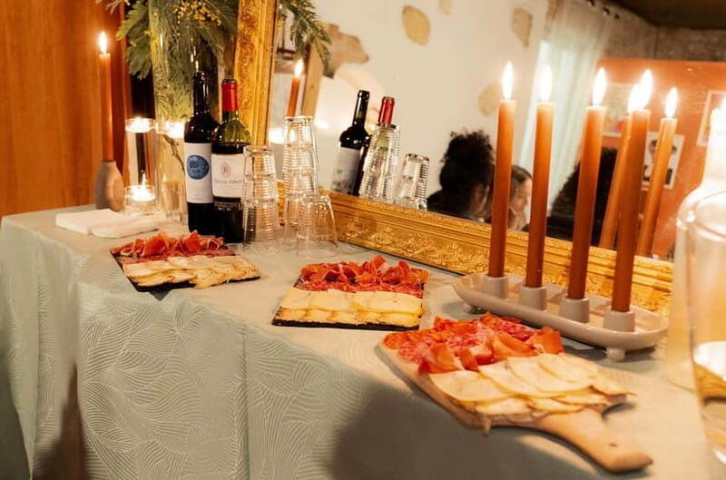 Introduction to Vin Rouge painting - What Is the Vin Rouge Painting Experience?